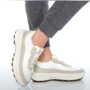 Sorel Women's Cream and White Sneakers